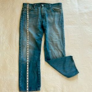 Men's Levi Jeans